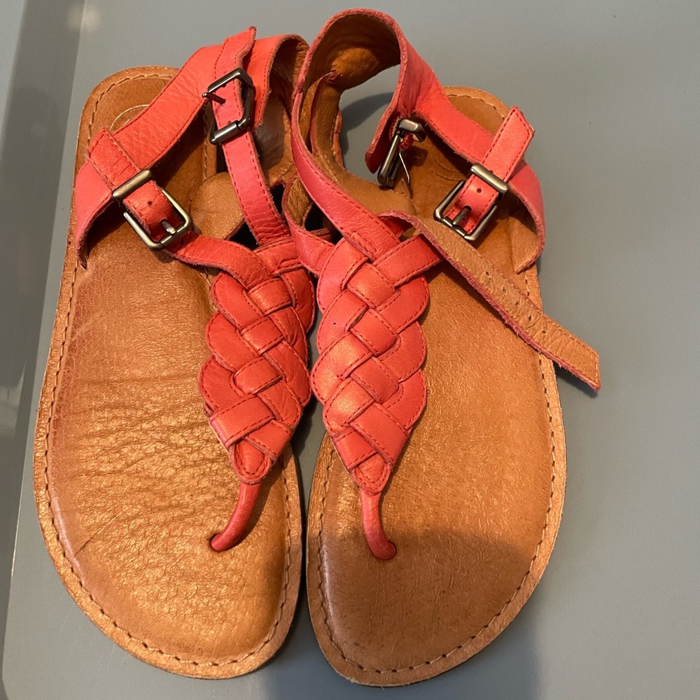 Pink used sandles